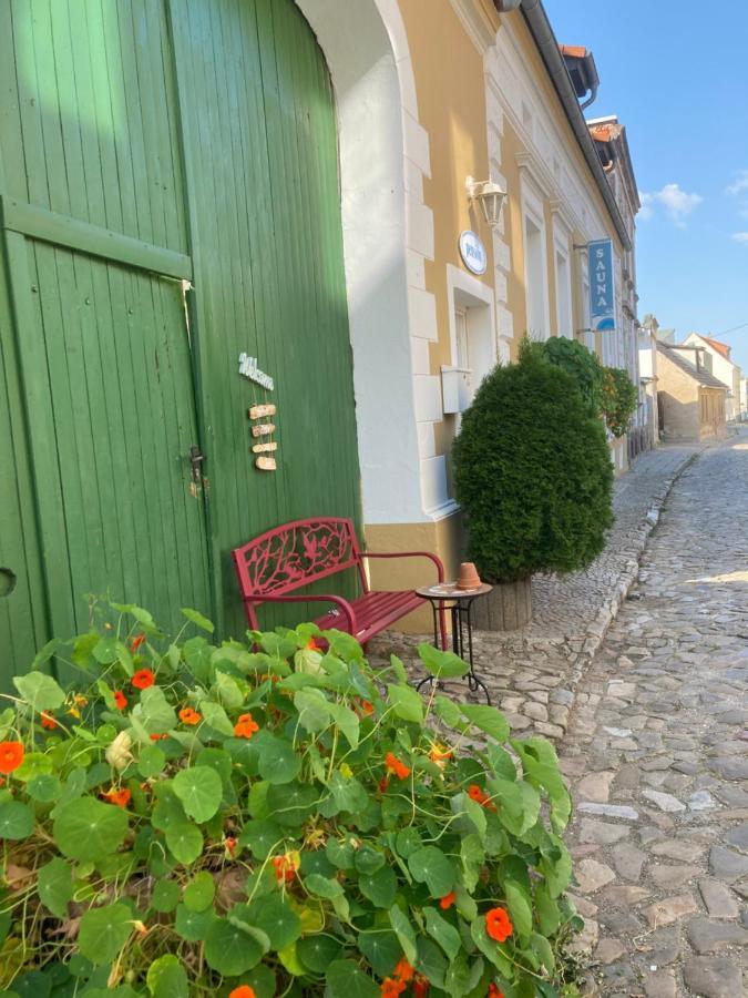 Pension & Sauna Am Lorenz Calbe Eksteriør bilde